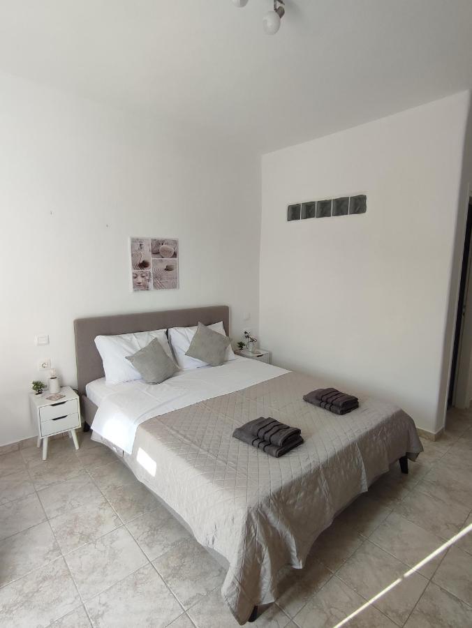 Mia Casaki Apartment Науса Екстериор снимка