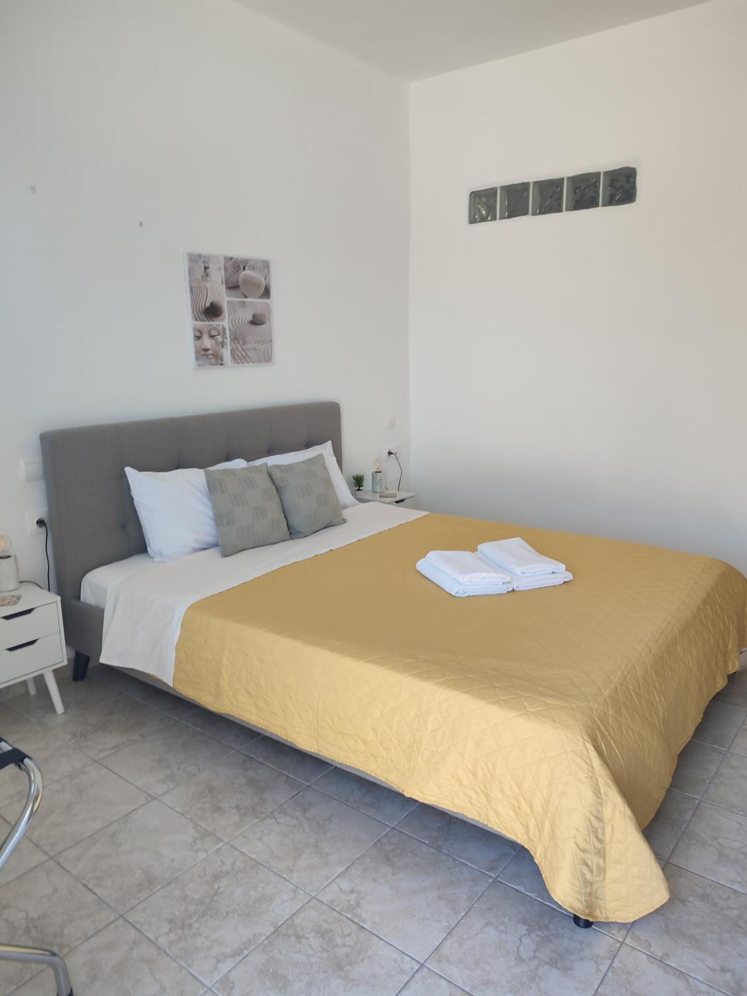 Mia Casaki Apartment Науса Екстериор снимка