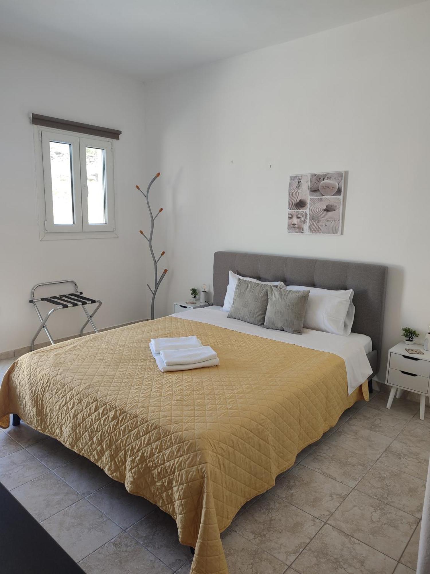 Mia Casaki Apartment Науса Екстериор снимка
